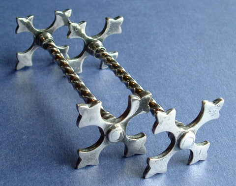 English Kniferests Maltese Cross Barley Twist Bar Pair 1870s Mid Victorian