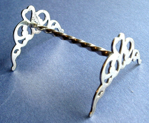 Edwardian Kniferest English Silver Plated Andiron Heart Cut Out Barley Twist 1890-1910