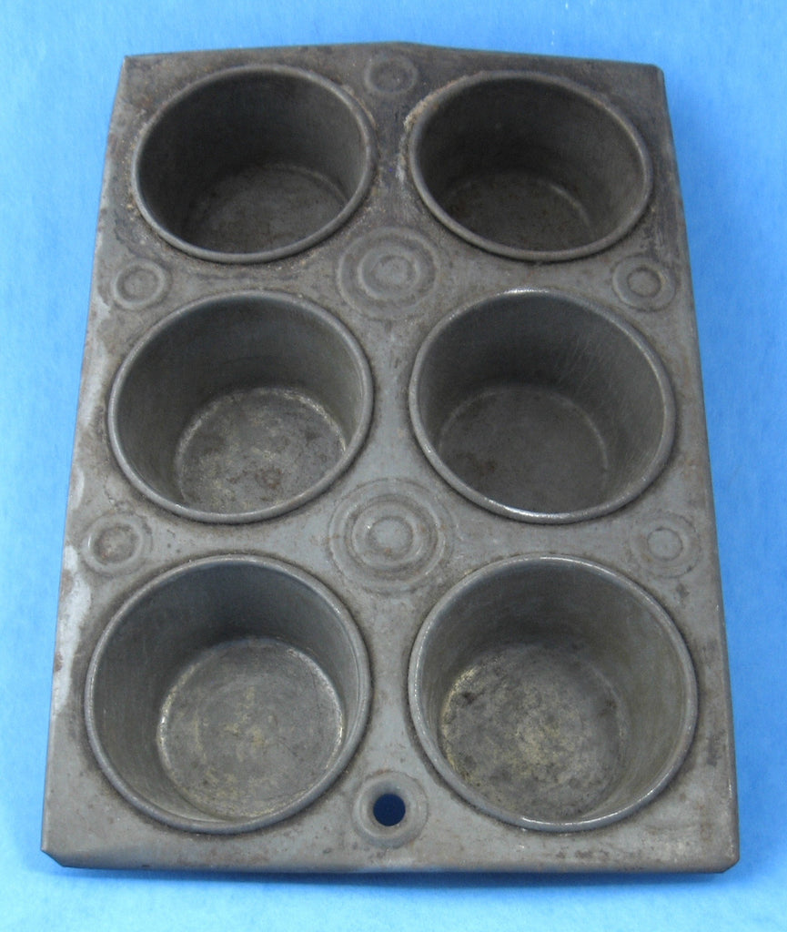 Rare Cast Iron 11 Hole Muffin Pan