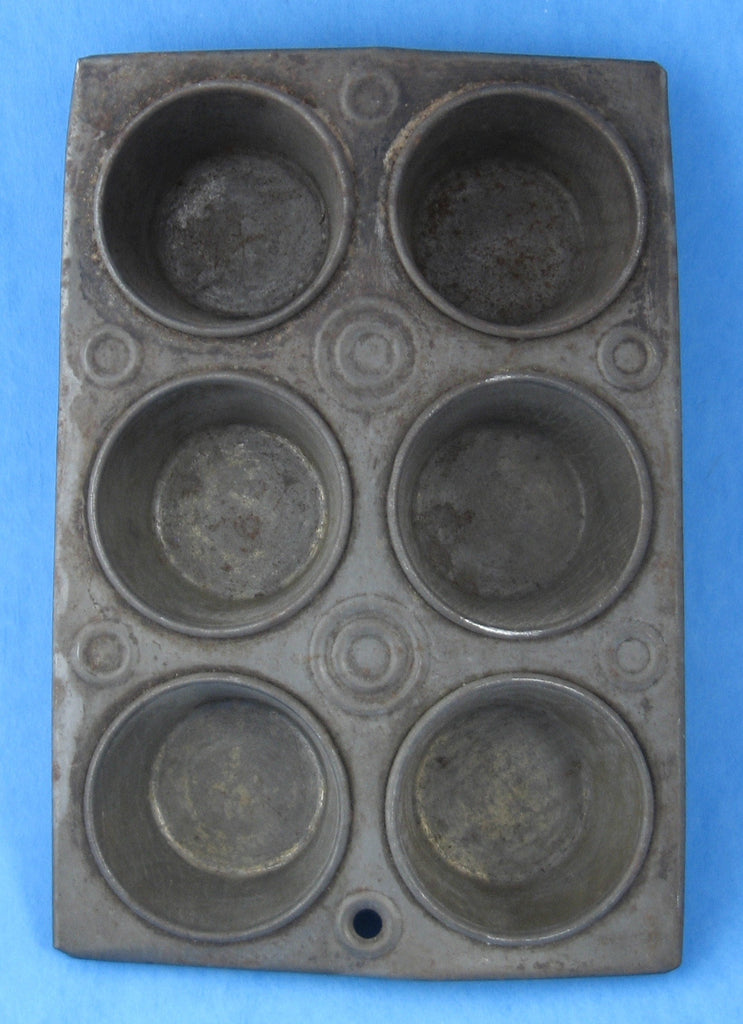 Kitchen, Vintage Cast Iron Muffin Pan