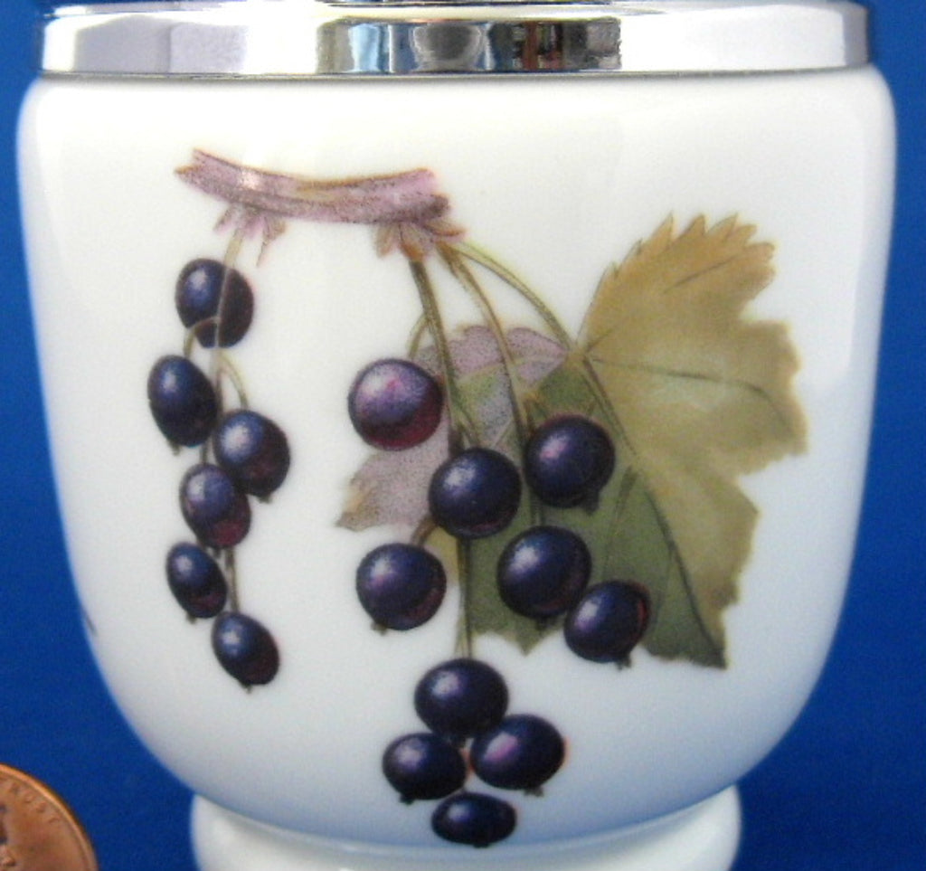 Royal Worcester Egg Coddler Black Berry Design Retro -  Israel