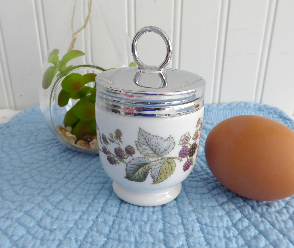 http://timewasantiques.net/cdn/shop/products/1970s-RoyalWorcester-Lavinia-eggcoddler-single-b_1024x1024.JPG?v=1528587310