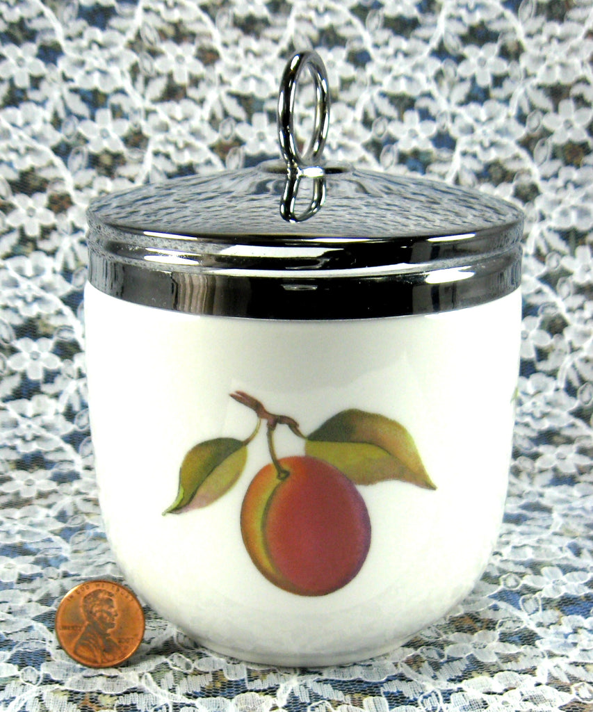 http://timewasantiques.net/cdn/shop/products/1970s-RoyalWorster-Evesham-egg-coddler-maxime-b_1024x1024.jpg?v=1507676398