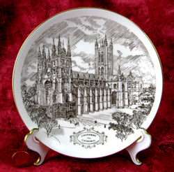 Wedgwood Canterbury Cathedral Souvenir Plate 1970s England Bone China