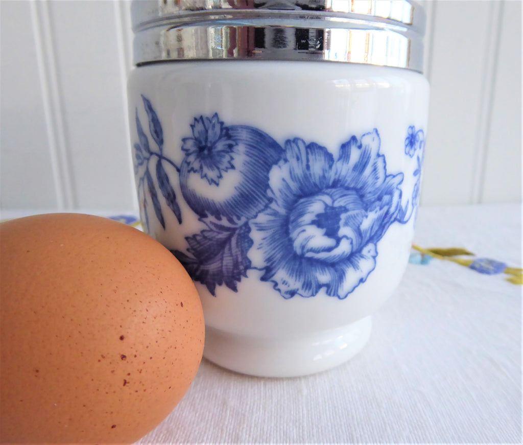  Royal Worcester King Size White Blue Brown Green Egg