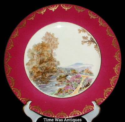 https://timewasantiques.net/products/shelley-heather-dinner-plate-magenta-gold-overlay-charger-1950s-cabinet?_pos=2&_sid=8077e5bf3&_ss=r