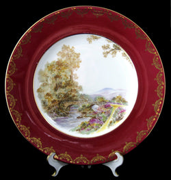 Shelley Heather Dinner Plate Gainsborough Maroon Henley 10.75 Inch Gold Overlay