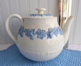 Wedgwood Teapot Embossed Queen's Ware Grapevines 1940s 6 Cups Blue on White