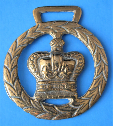 Horse Brass Crown Laurel Wreath England Queen Elizabeth 1953 Coronation