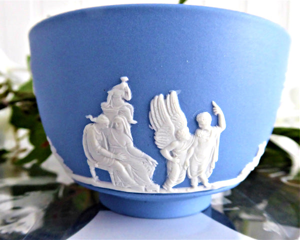 Sugar Basin Bowl Wedgwood Blue Jasper Unusual Icarus Daedalus Ulysses Victory 1956