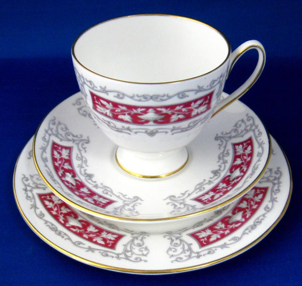 Shelley Teacup Trio Blenheim Carlisle Shape Maroon Grey Filigree 1960s