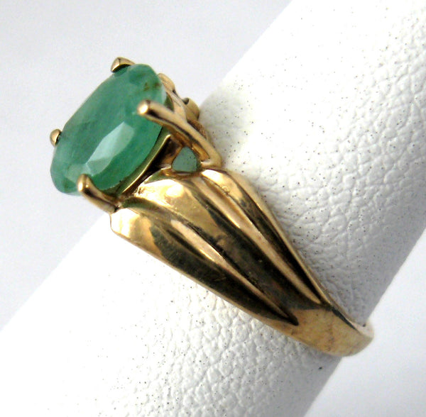 Emerald Genuine Oval 1.25 Carat Emerald 10k Gold 1970s Estate May Birthstone