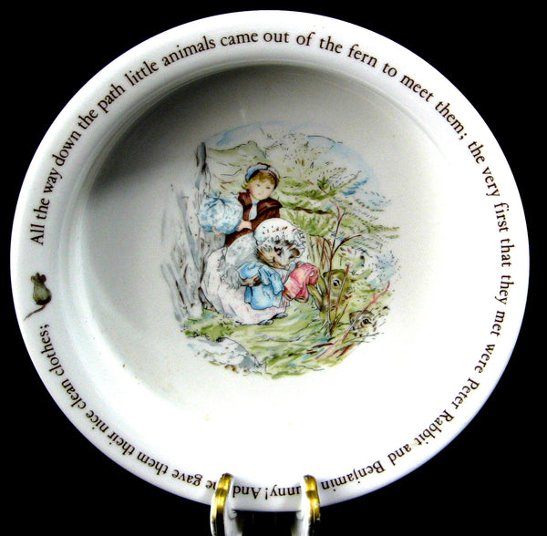 Wedgwood Mrs. Tiggy-Winkle Baby Bowl Child Feeder Beatrix Potter Hedgehog 1970s