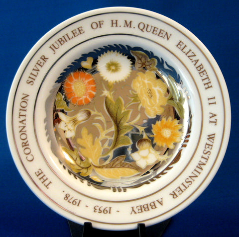 Susie Cooper Dish Queen Elizabeth II Silver Jubilee For Wedgwood 1977