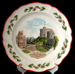 Wedgwood Windsor Castle Plate 1980 First Queensware Christmas Plate Royal Palace