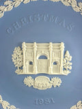 Wedgwood 1981 Christmas Plate Marble Arch London England Jasperware Blue And White