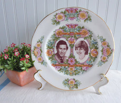 Plate Royal Wedding Prince Charles And Lady Diana Floral 1981 Pretty