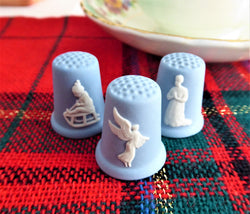 Wedgwood Jasperware Thimbles Set Of 3 Christmas 1986 Sewing Thimble
