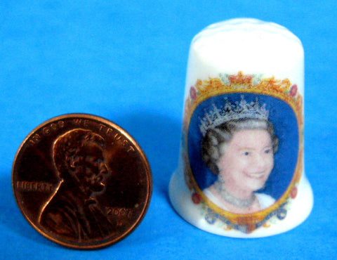 Queen Elizabeth II Golden Jubilee Thimble Bone China Smiling Photo 2002