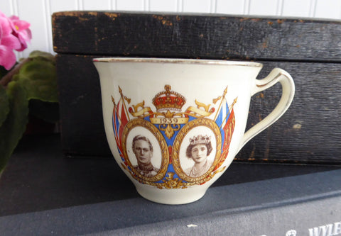 George VI Elizabeth and Princesses Cup Only Canada Royal Visit 1939 Canadian Souvenir