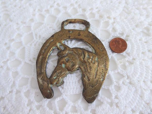 Vintage Horse Brass Horse Head In Horse Shoe 1970s Harness Ornament