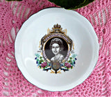 Queen Elizabeth II Silver Jubilee 1977 Souvenir Royal Grafton Small Dish Plate Bowl