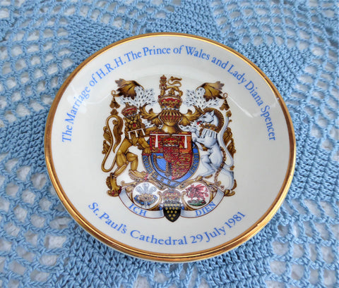 Charles And Diana Royal Wedding Pin Dish Tea Bag Holder 1981 Royal Souvenir
