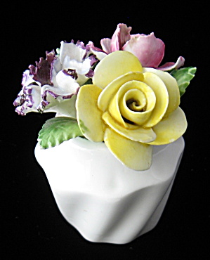 Royal Adderley Posy Ornament England Bone China Flowers (Image1)
