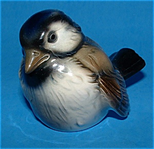 Goebel Bird Figurine Wren Sparrow Porcelain W Germany (Image1)