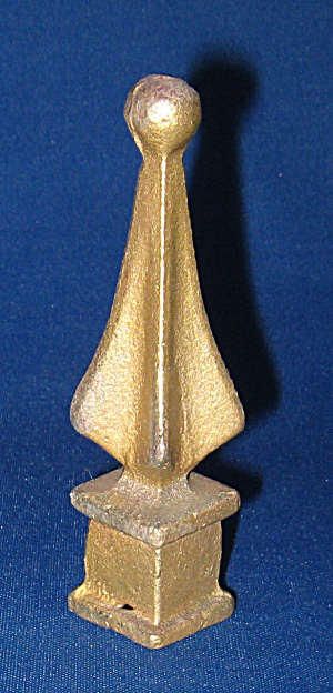 Cast Iron Fence Finial Gold USA Made Spire Shape (Image1)