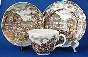 Coaching Days Teacup Trio Beakfast Size Multi Color (Image1)