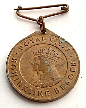 Medal King George VI And Elizabeth Visit South Africa 1947 (Image1)