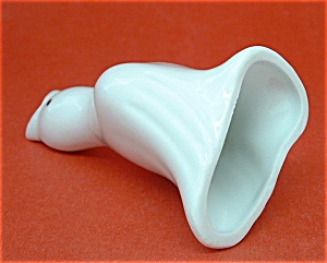 White Porcelain Pie bird England (Image3)