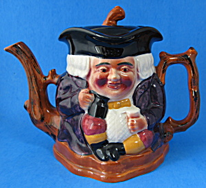 Antique Toby Teapot Figural Shorter England Cross Legs (Image1)
