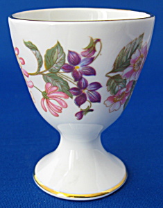 Paragon Eggcup Honeysuckle Roses Single Pedestal (Image1)
