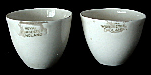 Royal Worcester Crucibles Pair Porcelain Cups Eggcups (Image1)