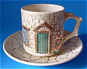 Sylvac Cottageware Cup and Saucer England Vintage (Image1)