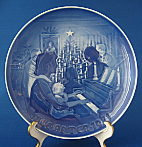 Plate Bing And Grondahl Christmas At Home Mother Child (Image1)