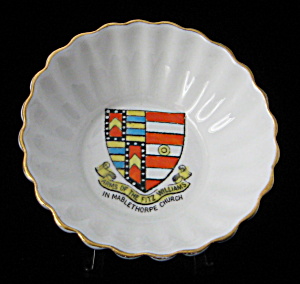Shelley Open Salt Crested China Fitzwilliams Mablethorp (Image1)