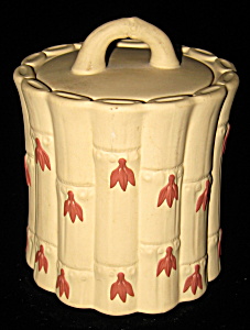 Wedgwood Jasper Jar With Lid Primrose And Terracotta (Image1)