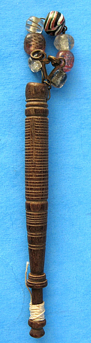 Lace Bobbin Turned Treen Beads Spangles England Antique (Image1)