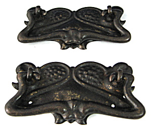 Art Nouveau 2 Cabinet Drawer Pulls Foliage Tin England (Image1)