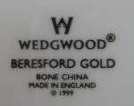 Click to view larger image of Wedgwood Lunch Plate Beresford Gold Elegant Gold And White (Image3)