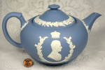 Click to view larger image of Wedgwood Coronation Queen Elizabeth II Teapot Jasperware 1953 (Image3)