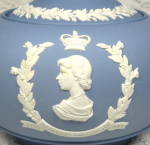 Click to view larger image of Wedgwood Coronation Queen Elizabeth II Teapot Jasperware 1953 (Image6)