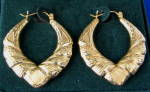 Click to view larger image of Earrings 14kt Gold Fancy Hoop Lrg Diamond Cut Satin MIB (Image4)