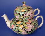 Click here to enlarge image and see more about item 2414a: Vintage Chintz Teapot Black Beauty Nelson Stacking