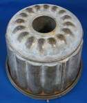 Click to view larger image of Tin Pudding Mold Antique English Mould Pudding With Lid (Image5)