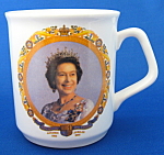 Mug Queen Elizabeth II Golden Jubilee 1952-2002 England