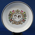 Click here to enlarge image and see more about item 7681: Royal Wedding Charles And Diana Pin Dish Tea Bag Holder